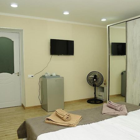 Erik'S Guest House Borjomi Ngoại thất bức ảnh