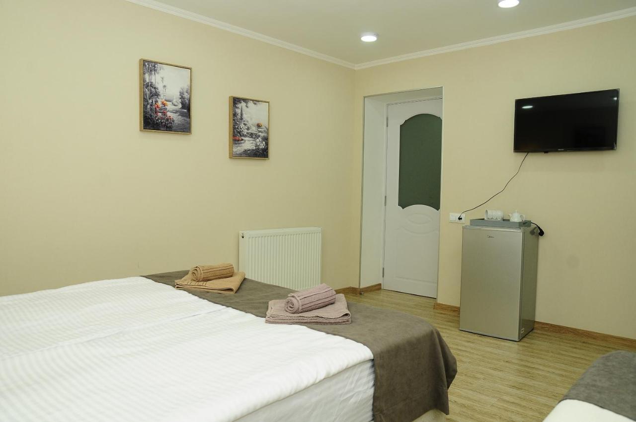 Erik'S Guest House Borjomi Ngoại thất bức ảnh